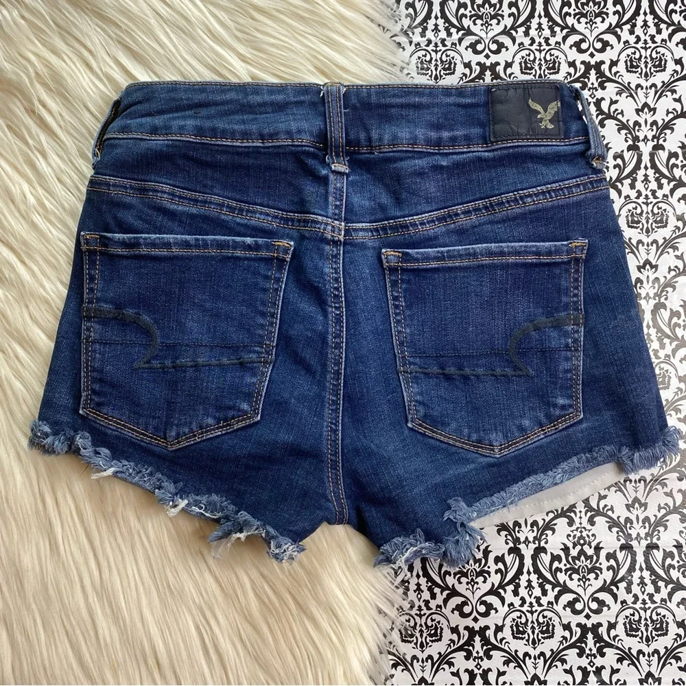 American Eagle Outfitters 2” waisted days